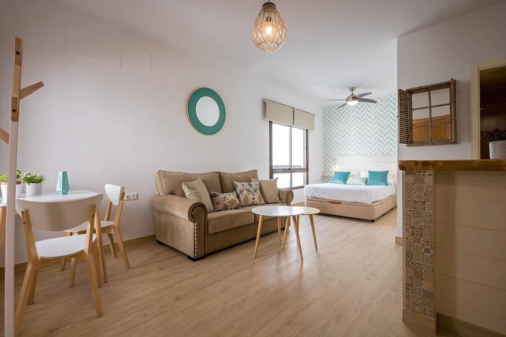 Barcelona Apartments Marina 124 Extérieur photo
